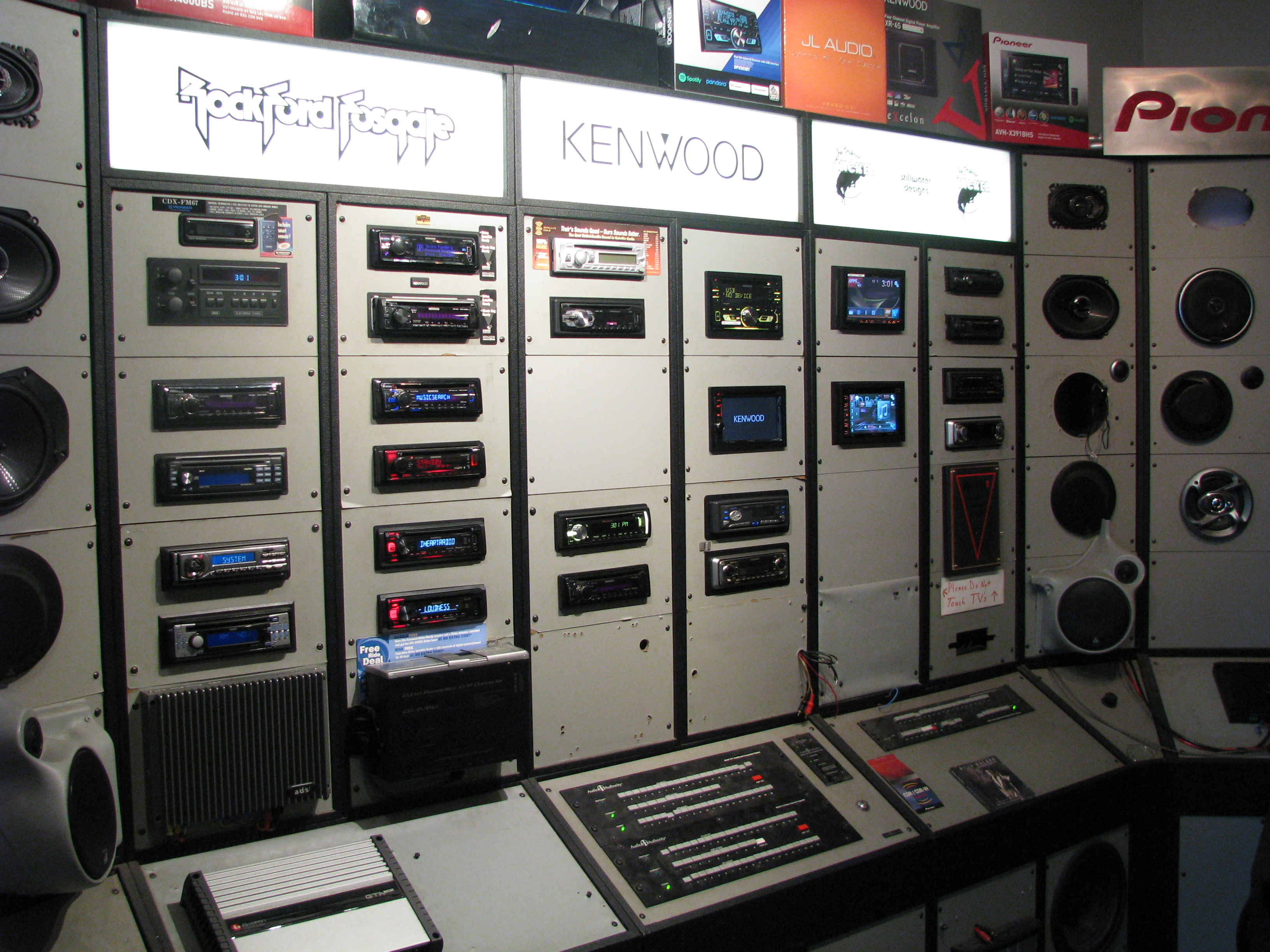 car audio services